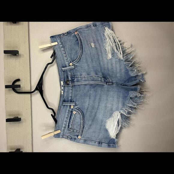 We The Free Pants - NWOT We The Free Distressed High-Waisted Denim Shorts - Size 28